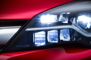 Sistema IntelliLux LED® de Opel-1